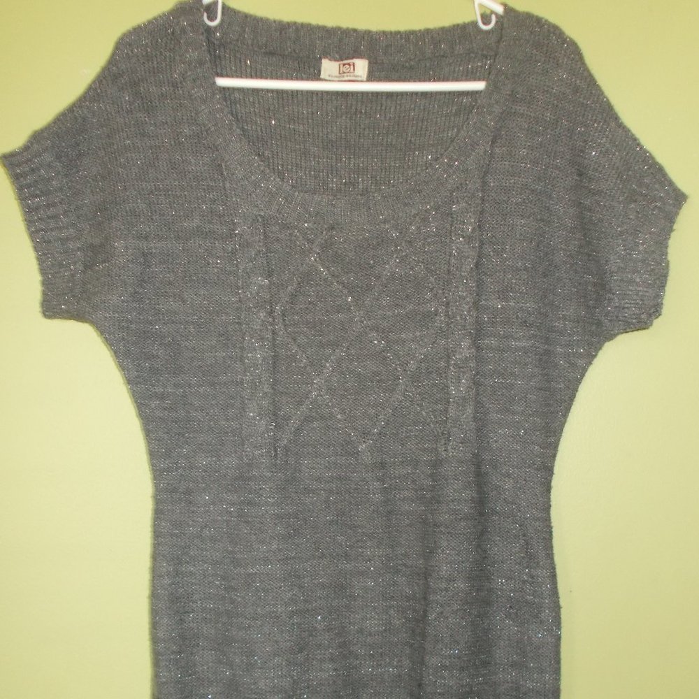 Vintage l.e.i. Gray Long Sparkly Sweater Cap Sleeves Jr. Large
